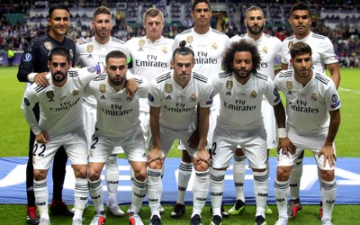 广发电竞精华-亚马尔踢球有激情